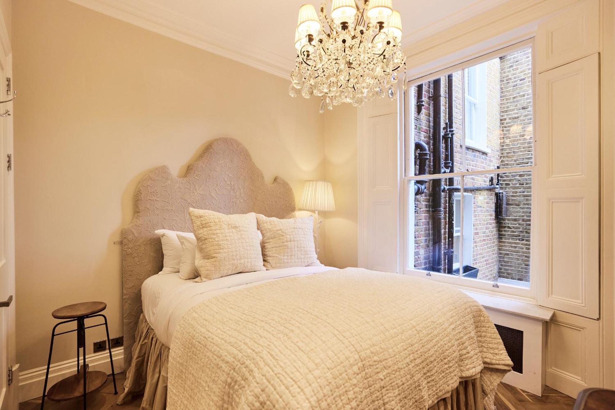 The Designers Suite Kensington - Stylish 1Bdr Flat 런던 외부 사진